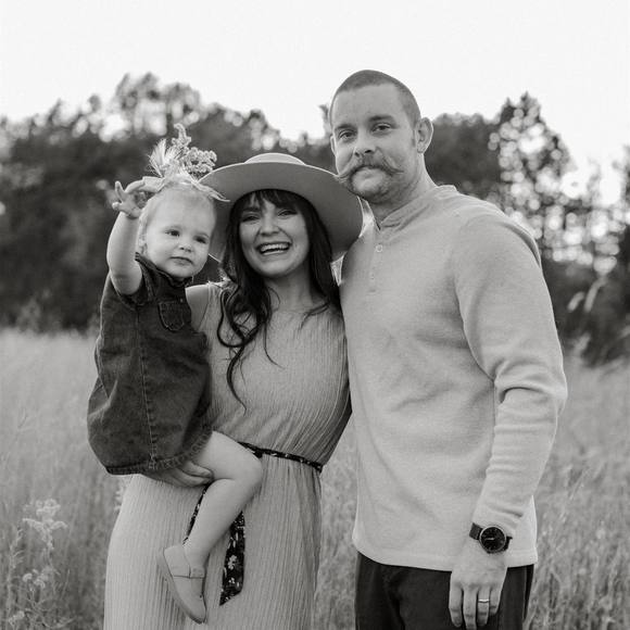 Meet your Posher, Ariel - Picture 1 of 1